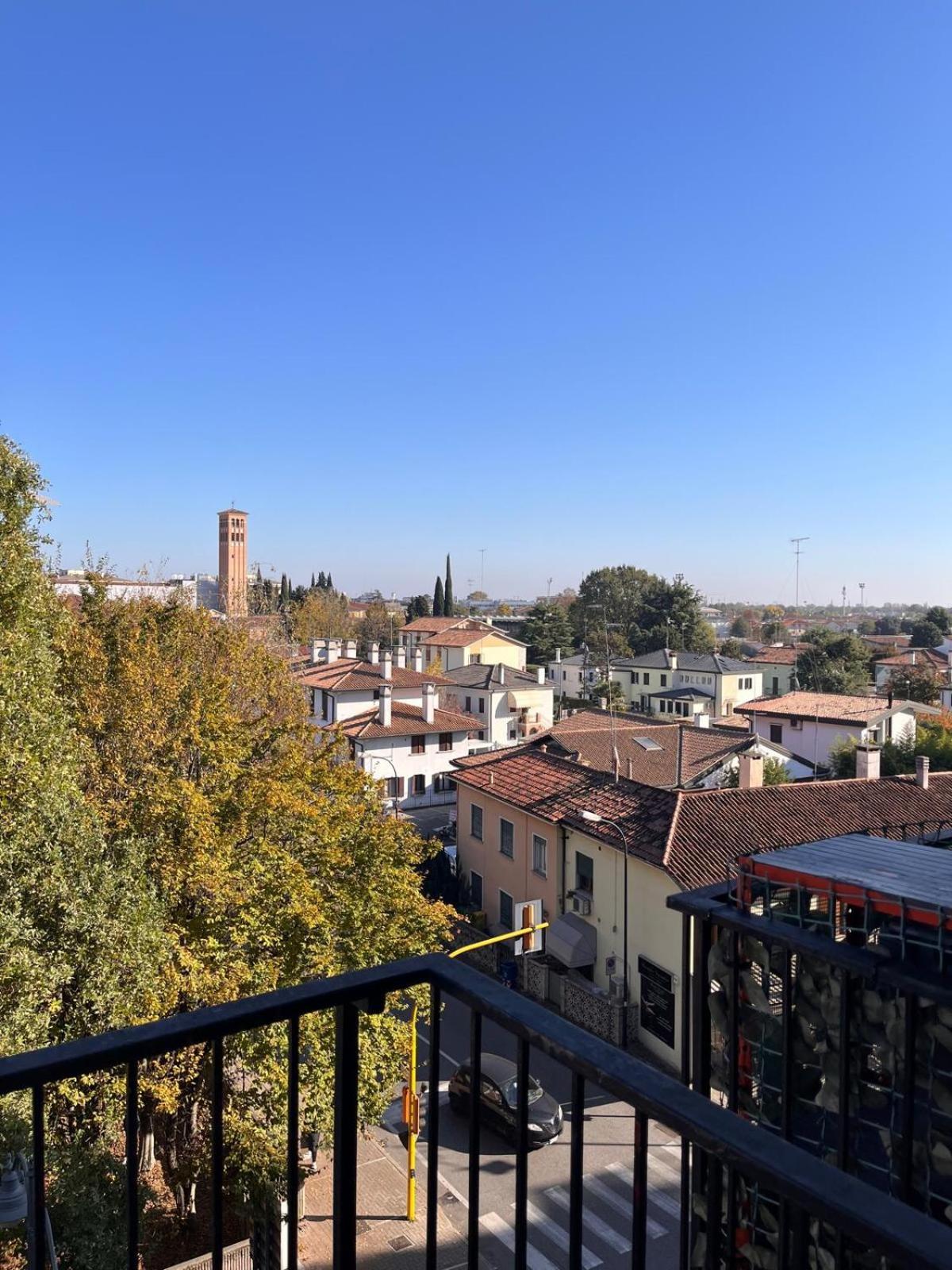 A 3 Passi Da Tutto Apartment Treviso Luaran gambar